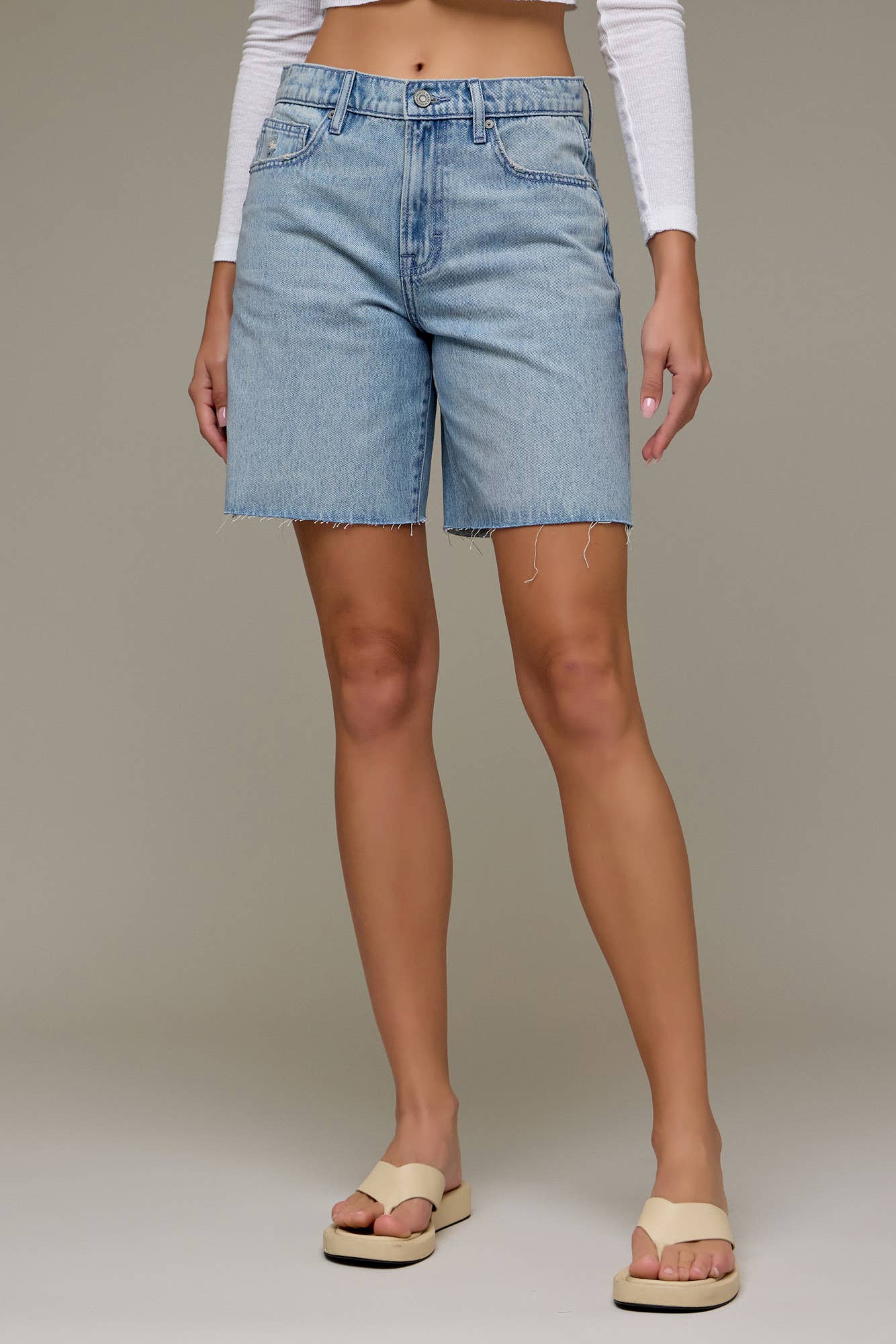 Mom 7 1/2" inseam Denim Shorts