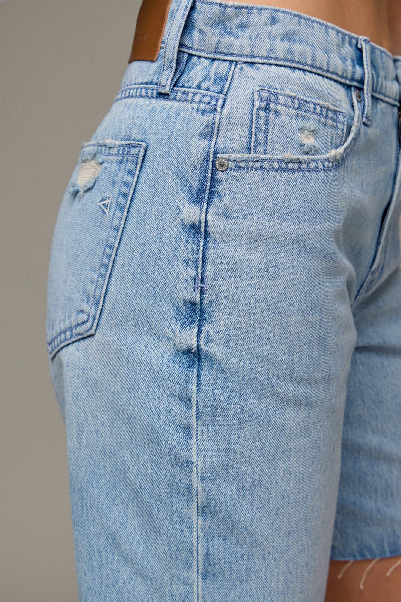 Mom 7 1/2" inseam Denim Shorts
